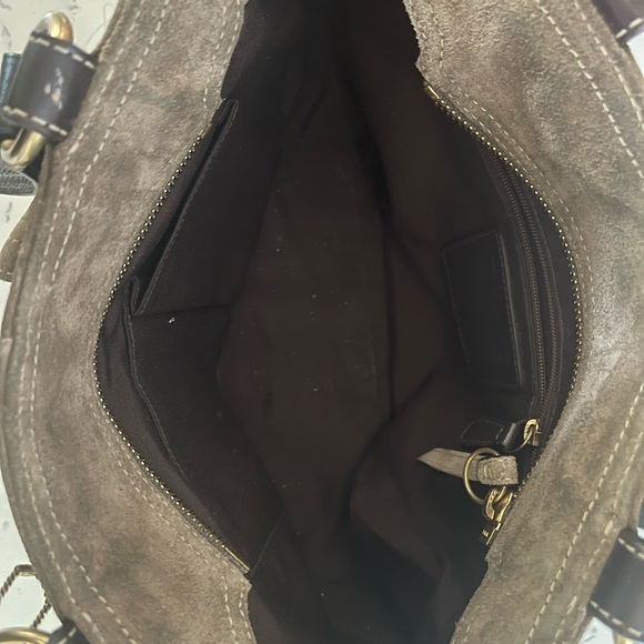 Vintage Coach Brown Suede Shoulder Bag with Gold Accents - Picture 2 of 9